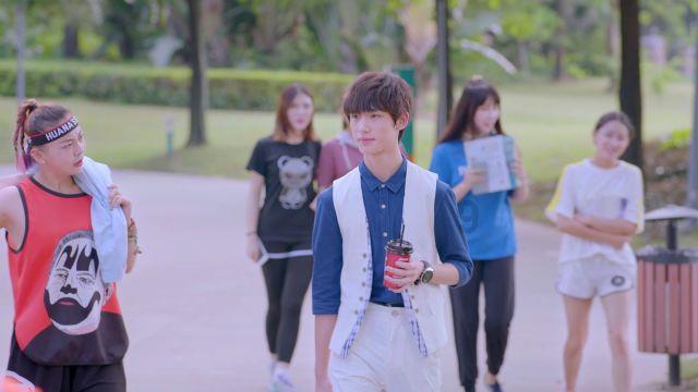 救援受困山洞的男子